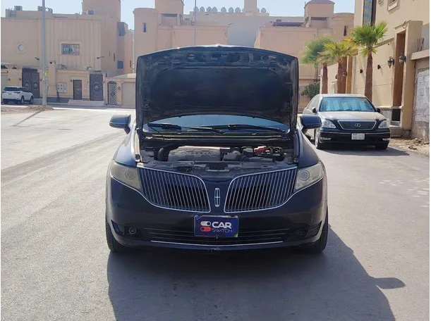 Car image 33