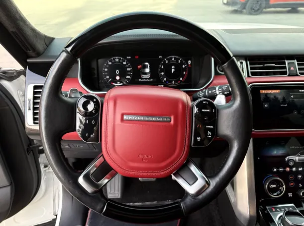 Car image 25