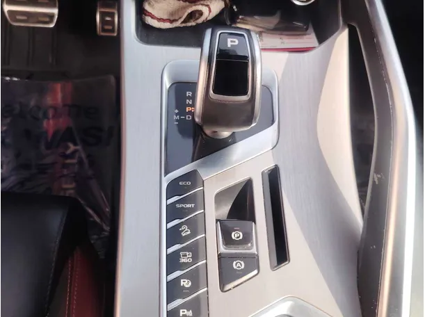 Car image 22
