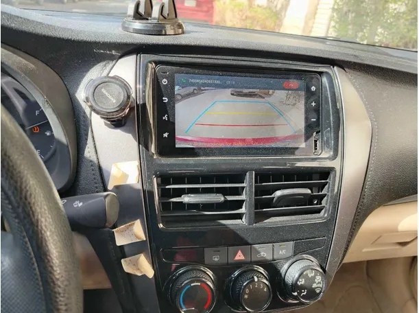 Car image 23