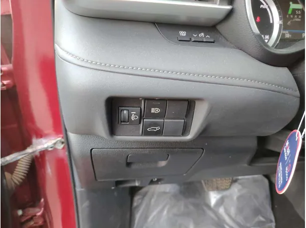 Car image 45