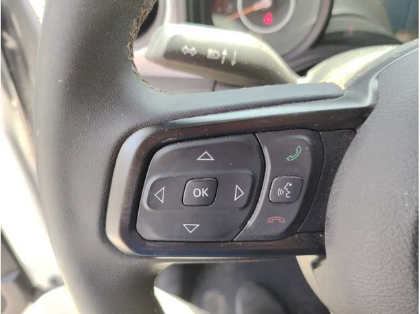 Car image 33