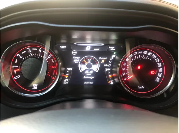 Car image 16