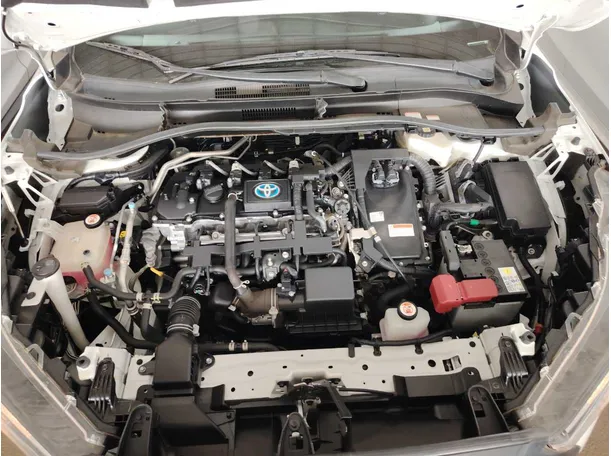 Car image 32