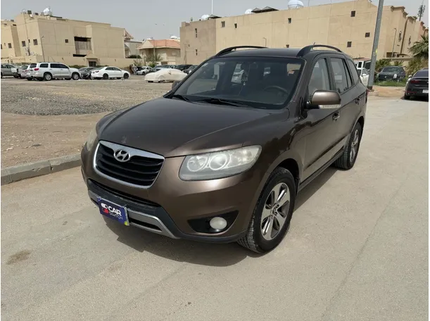 2012 هونداي سنتافي في الرياض