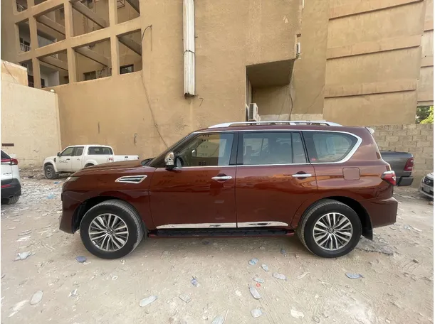 Car image 7
