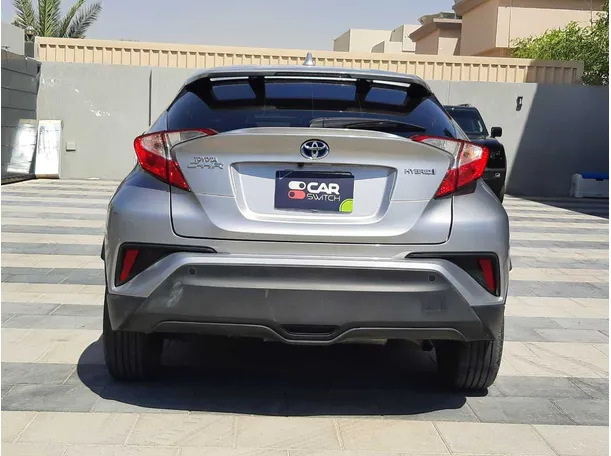 Car image 6