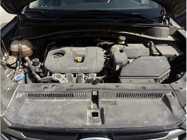 Car image 26