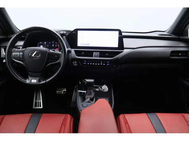 Car image 14