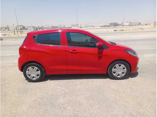Car image 4