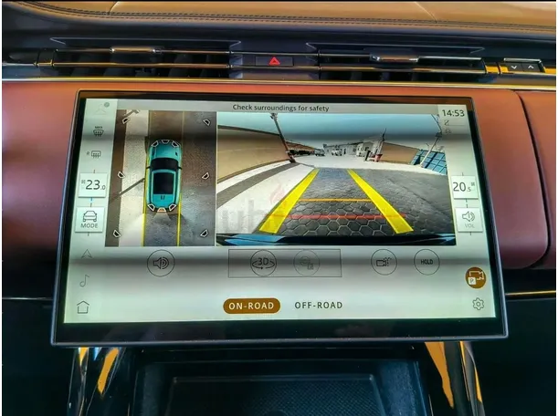 Car image 11