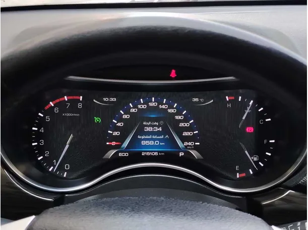 Car image 26