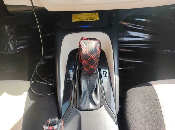 Car image 22