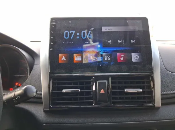 Car image 17