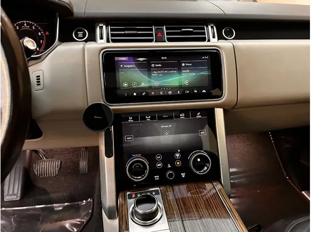 Car image 22