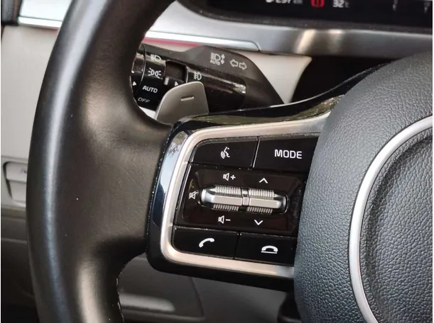 Car image 39