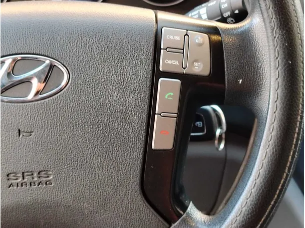 Car image 27