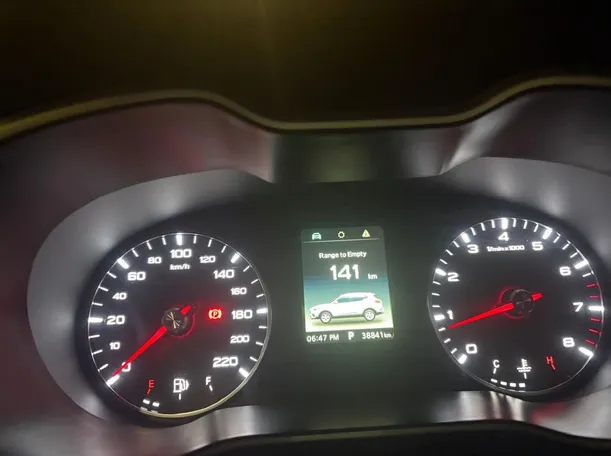 Car image 18