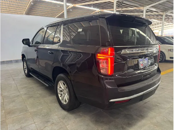 Car image 7