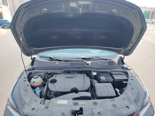 Car image 35