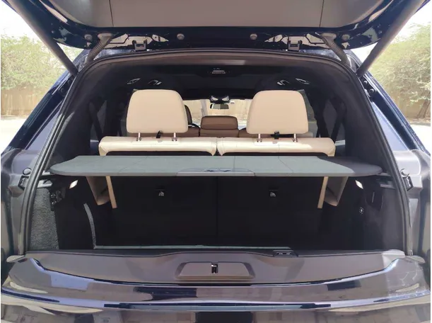 Car image 32