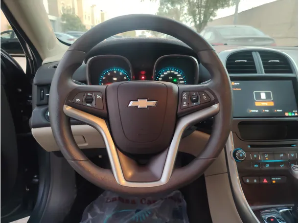 Car image 22