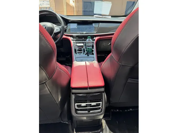 Car image 21