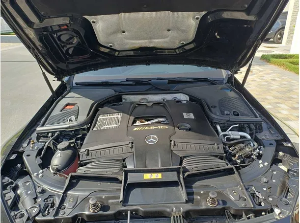 Car image 27