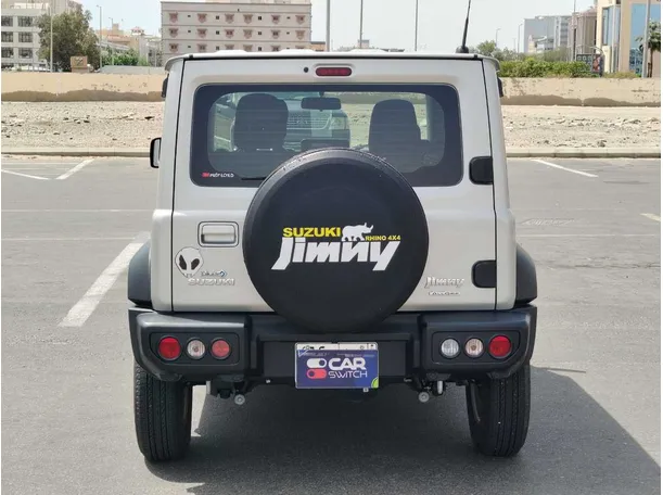 Car image 6