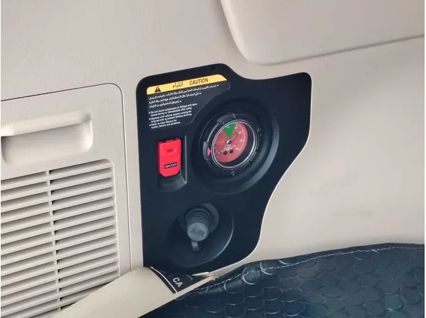 Car image 37