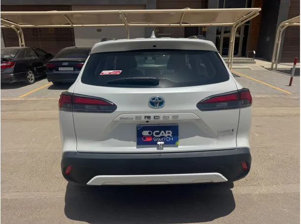 Car image 6
