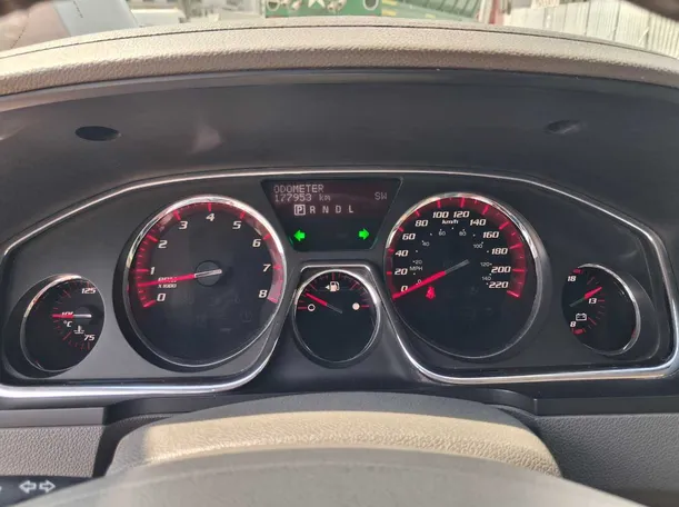 Car image 20