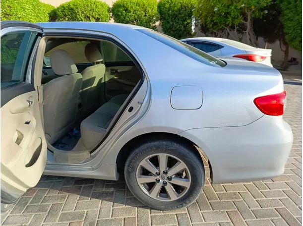 Car image 21