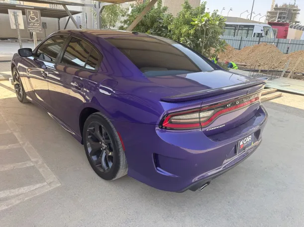 Car image 7
