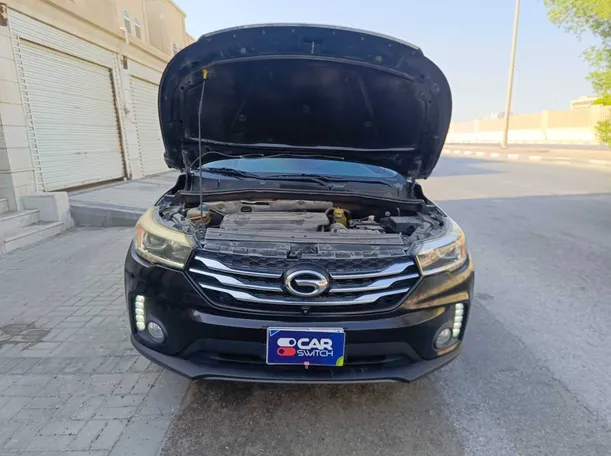 Car image 26