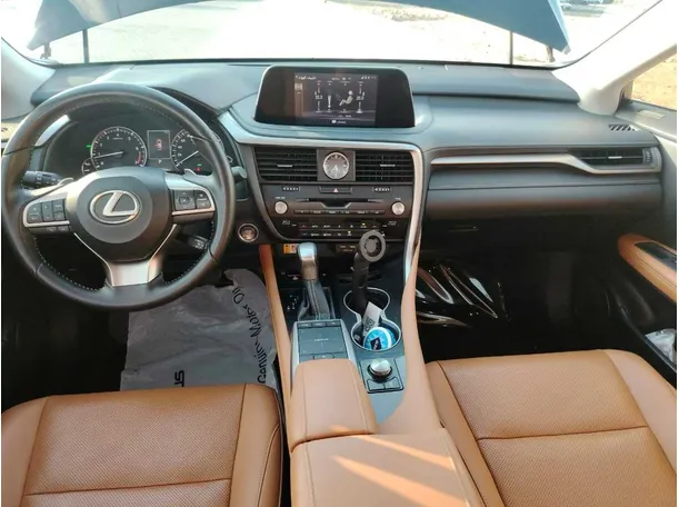 Car image 20