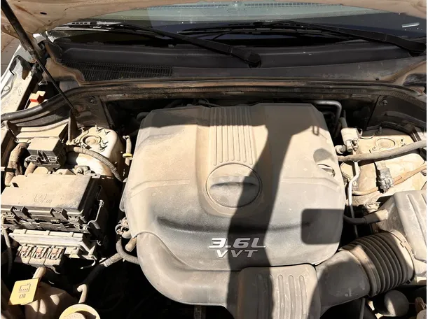 Car image 23