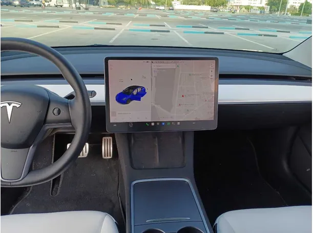 Car image 14