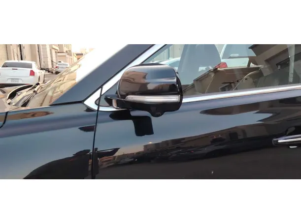 Car image 33