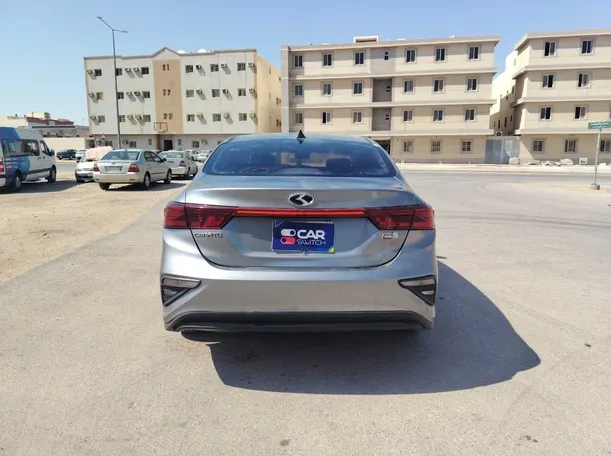 Car image 6