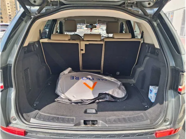 Car image 21