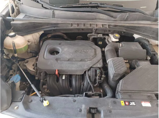 Car image 23