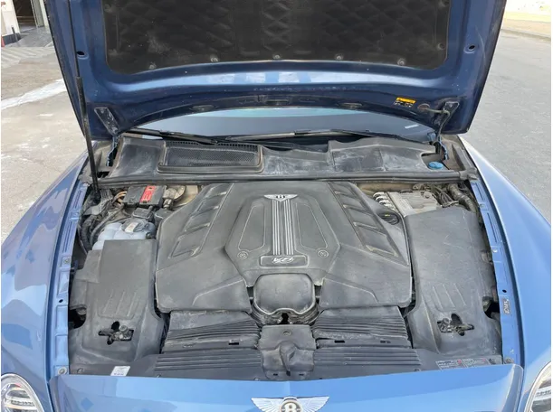 Car image 32