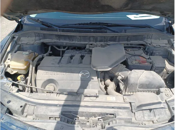 Car image 26