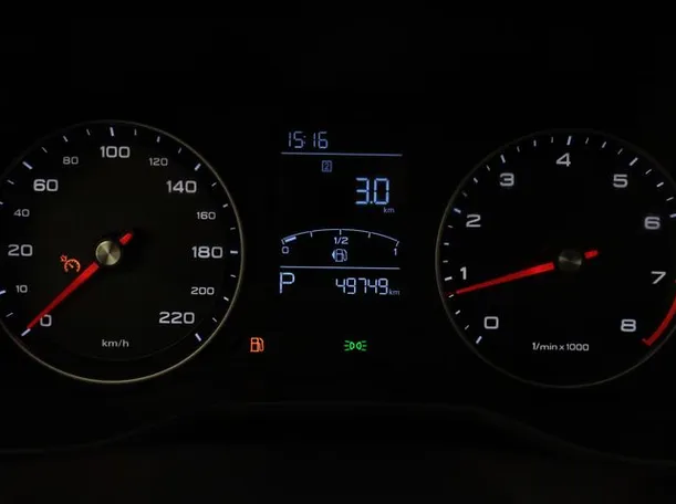 Car image 6