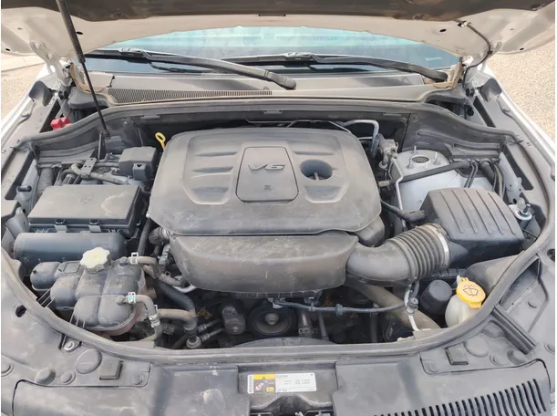 Car image 37
