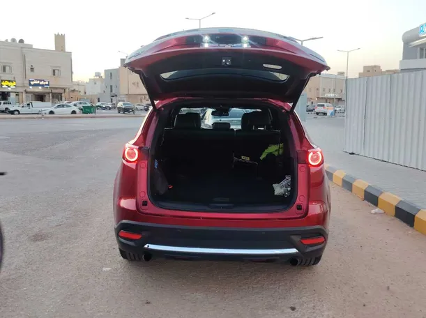 Car image 20
