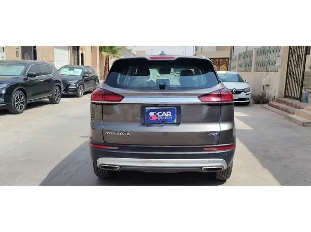 Car image 6