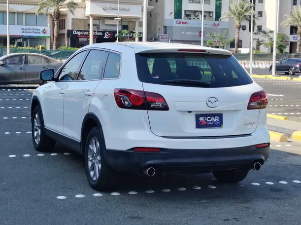 Car image 7
