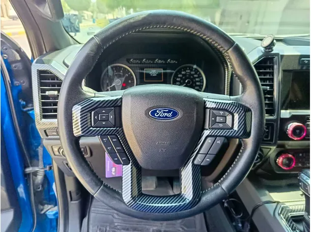 Car image 27